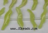 CFG850 Top-drilled 6*20mm carved animal yellow jade beads