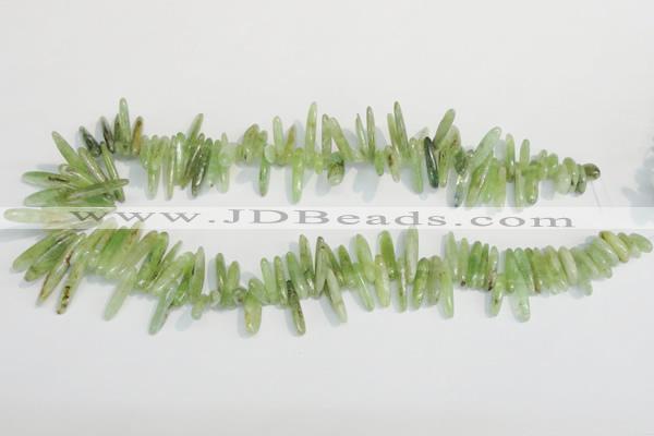 CKC71 15.5 inches 4*10mm – 6*35mm branch natural green kyanite beads