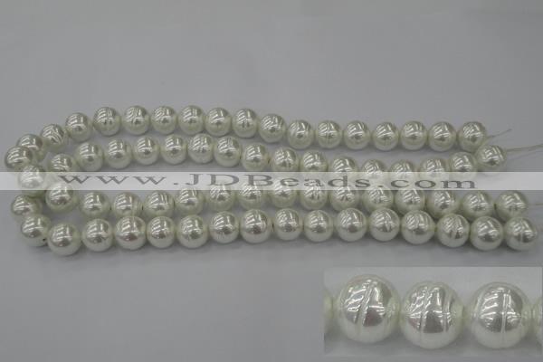 CSB610 15.5 inches 12mm whorl round shell pearl beads