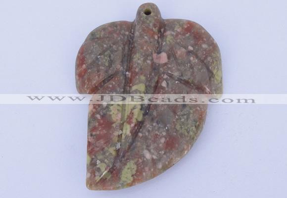 NGP639 5pcs 5*38*52mm leaf Chinese unakite gemstone pendants